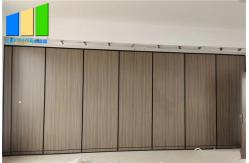 China Soundproof Sliding Foldable Partition Wall Sri Lanka For Office Meeting Room supplier