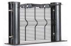 China Heavy Duty Anti Theft High Security 2.8mm Wire Mesh Fence System supplier