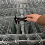 Hot Dip Galvanized PVC Coated Green 3d V Bending Curved Welded Wire Mesh Fence for sale