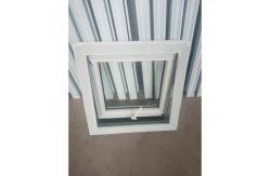 China Customized Size Bathroom Awning Window PVC Tempered Glass Window supplier