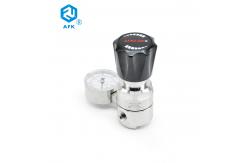 China CE Adjustable Pressure Reducing Valve Nitrogen Air Pressure Regulator With Gauge supplier