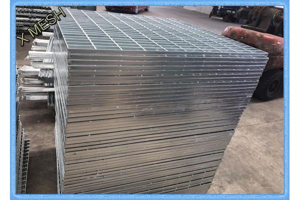 Twisted Bar Galvanized Steel Grating Wire Mesh Screen Driveway Grates 1000x5800mm