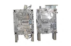 China Three Plate Injection Mould Cold Runner Pin Point Gate For Home Appliances supplier