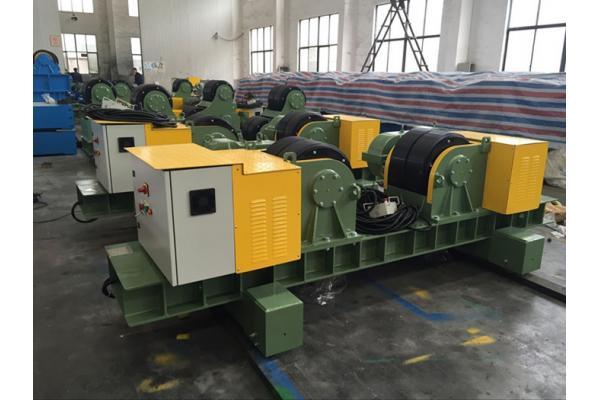 Adjustable Pipe Welding Rotator With Manual Travel For Heavy Workpiece