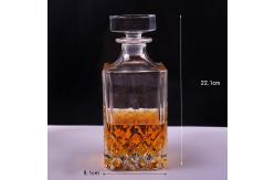 China Lead Free Clear Red Wine Decanter , Unique Shaped Whiskey Liquor Glass Set supplier