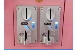 China Dreamland coin operated hammer ticket games crazy hitting frog kids game machine supplier