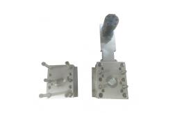 China 60mm Automotive Plastic Mould Round PP Cover On 160T Machine supplier