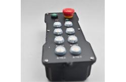 China 1000 Meters 8 Channel Remote Control , 433MHz Wireless Remote Controller supplier