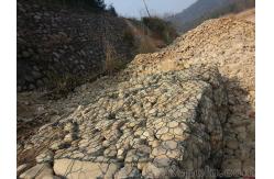 China 6X2X0.17m Hot Dipped Galvanized Wire Mesh Gabion Steel Gabion Cages supplier