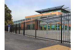 China Varies Custom Made Chain Link Fencing Weather Resistant Powder Coated Metal supplier