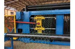 China 1.6mm 3.5mm Gabion Mesh Machine 100*120mm For River Management supplier