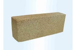 China Standard Insulating High Alumina Brick / Low thermal conductivity heat Resistant Bricks supplier