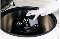 China Low Speed 6*1200ml Blood Bag Centrifuge For Blood Center Low Noise supplier