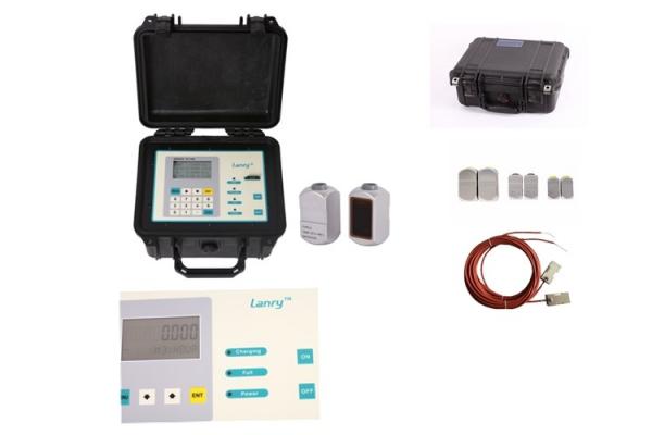 Rechargeable Portable Ultrasonic Flow Meter , Handheld Water Flow Meter