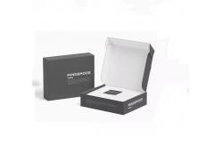 China Folding Clothes Packaging Box Varnishing Paperboard Packaging Paper Boxes supplier