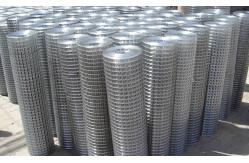China Iron Square 2x2 Welded Mesh Galvanised Wire Panel For Cattle supplier