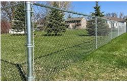 China 25x25mm Diamond Chain Link Fence Galvanized For Protection supplier