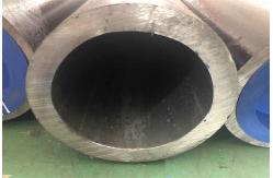 China Customized Packing Seamless Steel Pipe with Wall Thickness 2mm 60mm supplier