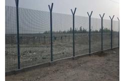 China Spike Top On Pe Coating Anti Climb Security Fencing 3.0mm supplier