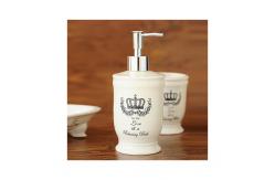 China Round 4 Piece Ceramic Bathroom Set White Glazed For Home Hotel supplier