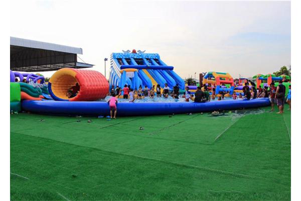 Large Inflatable Water Park Equipment With 25m Diameter Swimming Pool