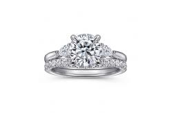 China Lab Diamond Wedding Band VVS Clarity HPHT Round Cut Lab Grown Diamond Ring supplier