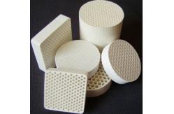 China White Honeycomb Ceramic Catalysts Carriers 51% SiO2 For Gasoline Purification supplier