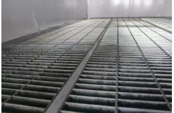 China Environmentally-Friendly Car Paint Auto Baking Spray Booth with Electric Heating supplier