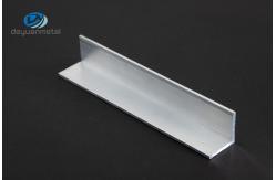 China 6063 Aluminum Angle Profiles 2.5m Length Matt Silver Mill Finish supplier