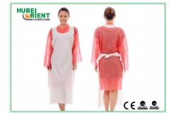 China Non Toxic Single Use 0.011 - 0.08mm PE Apron With Smooth Surface supplier