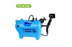 China Custom Portable Pet Washer SILICONE Dog Bathing Tool supplier
