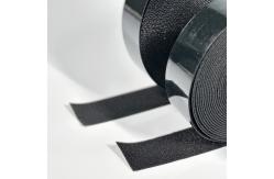 China Quick Easy Sticky Back Hook And Loop Tape 15mm-35mm Thickness supplier