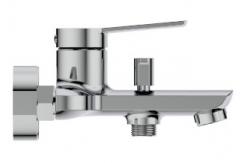 China Chrome Finish Brass Bath Mixer Taps Without Shower Head supplier