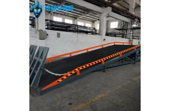 China Hydraulic Dock Ramp Loading And Unloading Goods From Trucks 12 Months Warranty supplier