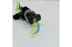 China 295050-1330 2950501330 Diesel Fuel Injector Nozzle For Engine Parts supplier