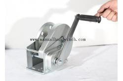 China Self Locking Screw Ss 304 2600lbs Manual Hand Crank Winch supplier