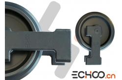 China Hardness Rail Surface PC26MR3 Front Idler Excavator With Doulble Conical Sealing supplier