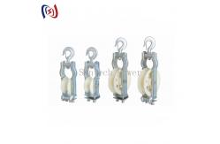 China Angled Cross Arm Mounted Hook Style Conductor Stringing Blocks supplier
