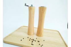 China Eco-Friendly Wooden Salt And Pepper Grinders With Customizable Filler User Friendly Design supplier