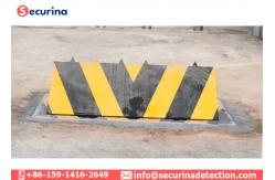 China Traffic Barrier Security Automatic Road Blocker Barricade Machine With Hydraulic Control System supplier