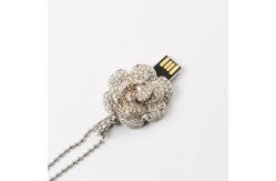 China Jewelry Style Flower USB Flash Drive 2.0 With Chips Hidden Inside supplier