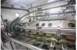 China Automatic Foil Stamping And Die Cutting Machine 800X580MM 7000s/H supplier