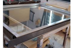 China Transparent Round Radiation Protection Lead Glass With Customized Specifications supplier