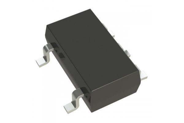 MIC5205YM5-TR Electronic IC Chips 150mA Low-Noise LDO Regulator