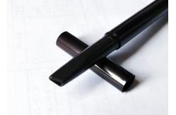 China ABS Plastic Black Auto Eyebrow Pencil Double End No Leakage 140mm Long supplier