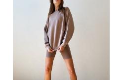 China Dropped Shoulder Blank Oversized Sweatshirts Embossed Casual Womens Pullover Sweatshirt supplier