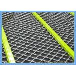 Self - Cleaning Screen Mesh For Wet And Moist Materials
