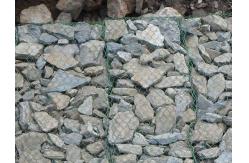 China Galfan 100*120 Stone Cage Wire Mesh , Honeycomb Gabion Mesh supplier