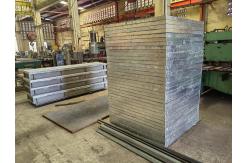 China 25x4.5 Press Locked Bar Grating Anti Slip Serrated Bar Grating Explosion Proof supplier