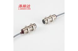 China 3 Wire Or 4 Wire M18 Proximity Sensor supplier